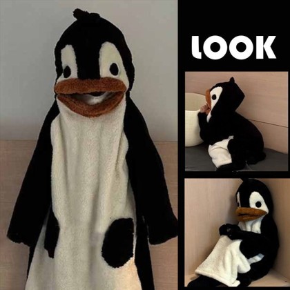 Funny Little Penguin Coral Velvet Pajamas Hooded Nightgown Casual TV Blankets