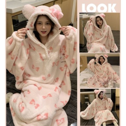 New Thick Coral Velvet Nightgown Cute Cartoon Loose Oversized Hooded TV Blankets